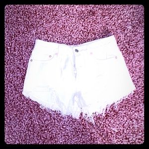 CaFree people cut off shorts